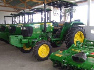 Dispertanak Terima Bantuan Alat Mesin Pertanian