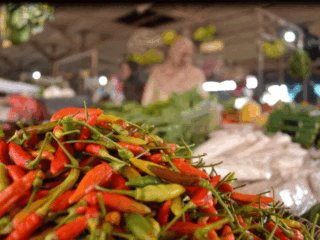 Jelang Ramadhan, Harga Cabai Makin Pedas