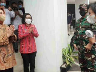 Tatong dan Yasti Sambut Kedatangan Pangdam dan Kapolda
