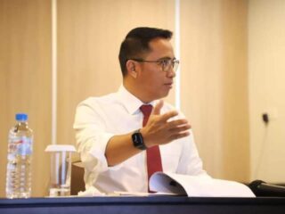 Bupati Boltim Sam Sachrul Mamonto Raih Gelar Magister Sains