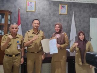 Melisa Assa Ditunjuk Sebagai Plt Lurah Sinindian