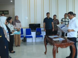 Bupati Boltim Copot 2 Kepala Sekolah