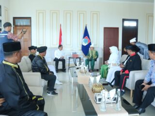 Bupati Sachrul Terima Kunjungan Sultan Ternate