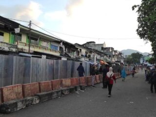 Tim Kerja Relokasi Bersama TNI Polri Pagar Eks Pasar Serasi