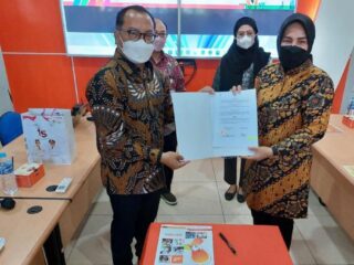 Wali Kota Tatong Bara Teken MoU dengan Universitas Karya Husada Semarang
