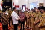 Wali Kota Tatong Bara Rapat bersama Presiden Jokowi di Istana Negara