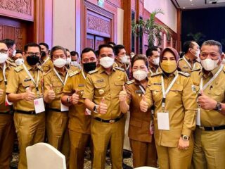 Terkait Inflasi Daerah dan Penghapusan Kemiskinan, Bupati Boltim Hadiri Pengarahan Langsung Presiden Jokowi