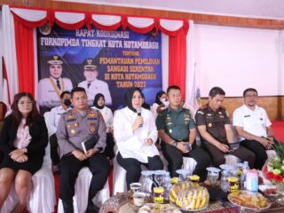 Wali Kota dan Forkopimda Hadiri Zoom Meeting Rapat Pemantauan Pelaksanaan Pilkades Serentak Bersama Kemendagri RI