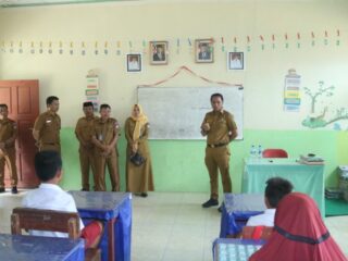 Kunjungi SDN 1 Nuangan, ini Pesan Bupati Boltim