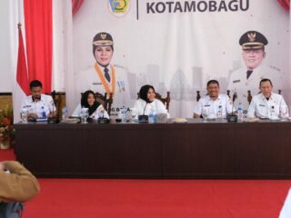 Wali Kota Rapat Kerja Perdana bersama Camat, Lurah dan Sangadi se-Kota Kotamobagu
