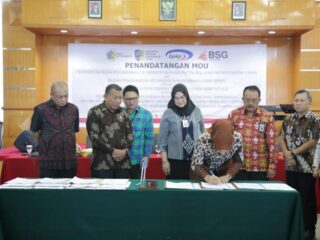 Wali Kota Tandatangani MoU Pemanfaatan Aplikasi Kas Daerah Online