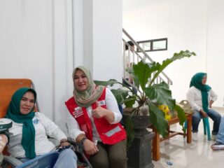 Ketua TP-PPK Bersama Pemkab Boltim Gelar Donor Darah