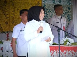 PBB Capai 100 Persen, Tatong Bara Berikan Reward Delapan Lurah dan Sangadi