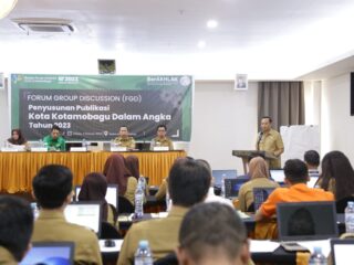 Sekda Sofyan Buka FGD Penyusunan Kotamobagu Dalam Angka