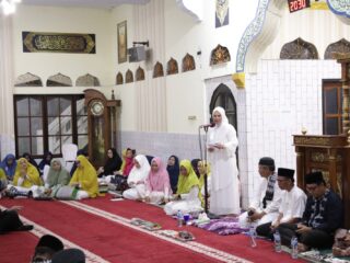 Wali Kota Hadiri Pelantikan BKMT Permata Mogolaing dan Peringatan Isra Miraj Nabi Muhammad SAW
