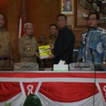 Bupati Asahan Sampaikan LKPJ Tahun Anggaran 2022 ke DPRD