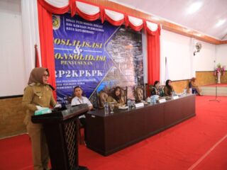 Wali Kota Tatong Bara Buka Sosialisasi RP2KPKPK Tahun 2023