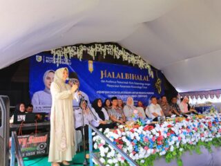 Wali Kota Tatong Bara Halal Bi Halal Bersama Masyarakat Kotamobagu Timur