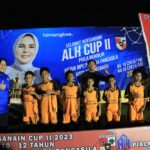 Wali Kota Tatong Bara Menutup Secara Resmi Turnamen Sepak Bola ALH CUP II
