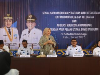Wali Kota Tatong Bara Buka Sosialisasi Ranperwa Batas Desa dan Kelurahan