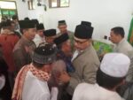 Pj Bupati Limi Mokodompit Sholat Idul Adha di Desa Muntoi