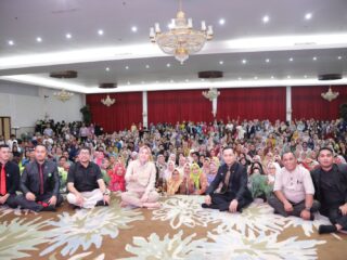 Wali Kota Tatong Bara Tutup Training ALBAB Eksekutif Peduli Pendidikan