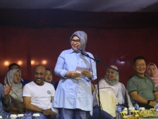 Wali Kota Tatong Bara Buka Turnamen Volly Ball Putra-Putri Piala Ketua KONI Kotamobagu dan Piala Ketua PBVSI Kotamobagu