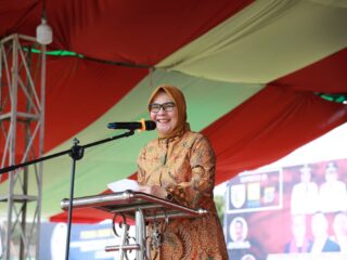Wali Kota Tatong Bara Hadiri Pembukaan Kemah Kerja Pemuda GMIBM Tahun 2023