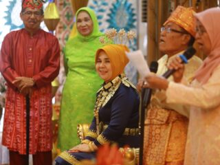 Wali Kota Tatong Bara Ikuti Prosesi Adat Poponagan Kon Komalig Moloben