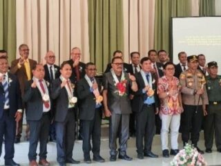 Bupati Limi Mokodompit Resmikan Gereja Advent di Desa Baturapa