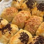 Jualan Pisang Bolen, Monika Raup Untung Hingga Ratusan Ribu Rupiah