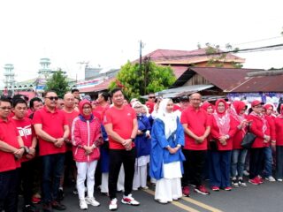 Wagub Sulut Steven Kandouw dan Pj Wali Kota Asripan Nani Ikuti Jalan Sehat
