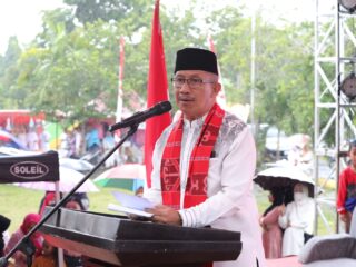 Yasti Mokoagow Dilantik Sebagai Ketua BKMT Provinsi Sulut
