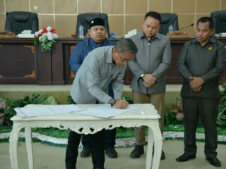 Sachrul Hadiri Rapat Paripurna Propemperda DPRD Boltim