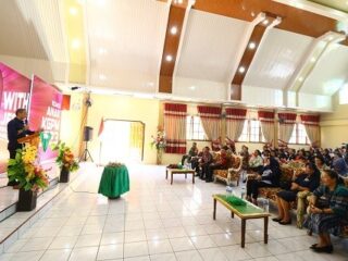 Bupati SSM Buka RKT Komisi Anak KGPM 2023