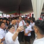 Wagub Sulut Pantau Perekaman KTP Elektronik di SMK 1 Ratahan