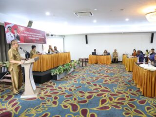 Wali Kota Asripan Nani Buka Sosialisasi Implementasi Pengawasan Perizinan Berbasis Risiko