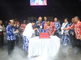 Gubernur Bersama 7.500 Jemaat Rayakan HUT ke-75 GPIB di Jakarta