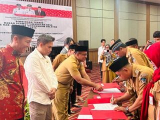 Bupati Bolsel Iskandar Kamaru Buka Bimtek BPD