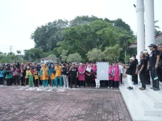 Meriahkan Hari Guru Nasional, PGRI Kabupaten Asahan Gelar Gerak Jalan Santai