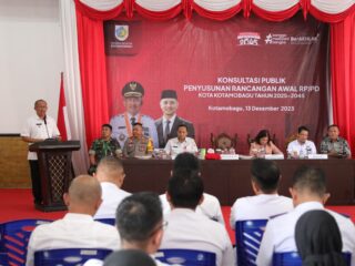 Wali Kota Asripan Nani Hadiri Forum Konsultasi Publik Rancangan Awal RPJPD Kotamobagu
