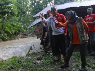 Wali Kota Asripan Nani Tinjau Lokasi Banji di Gogagoman