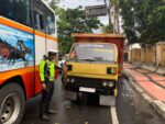 Akibat Rem Blong, Sebuah Truck di Blitar Kota Sebabkan Tabrakan Beruntun