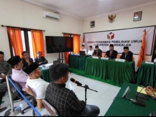 Bawaslu Bangkalan Lakukan Sidang Ketiga Pemeriksaan Saksi