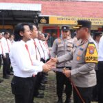 Berprestasi Ungkap Kasus, 63 Anggota Terima Penghargaan dari Kapolres Blitar Kota