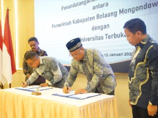 Pj Bupati Bolmut Sirajudin Lasena Tandatangani Nota Kesepahaman Dengan Universitas Terbuka Tangeran Selatan
