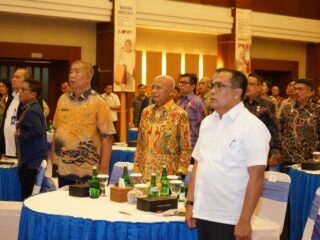 Bupati Asahan Hadiri Pertemuan Dengan Seluruh Para Pemegang Saham Bank Sumut