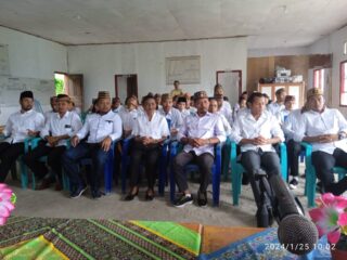 PPS Desa Wae Codi Lantik 49 KPPS
