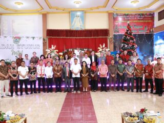 Wali Kota Asripan Nani Dampingi Gubenur Sulut Ibadah Syukur Natal 2023 dan Tahun Baru 2024