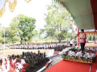 Wali Kota Asripan Nani Pimpin Apel Kerja Perdana Tahun 2024 di Bukit Ilongkow
